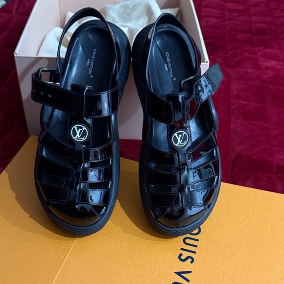 Louis Vuitton Glossy Black Sandals - Picture 1 of 5
